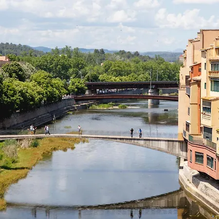 Bravissimo Ballesteries Penthouse, Monthly * Girona