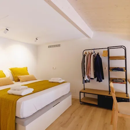 Bravissimo Ballesteries Penthouse, Monthly *